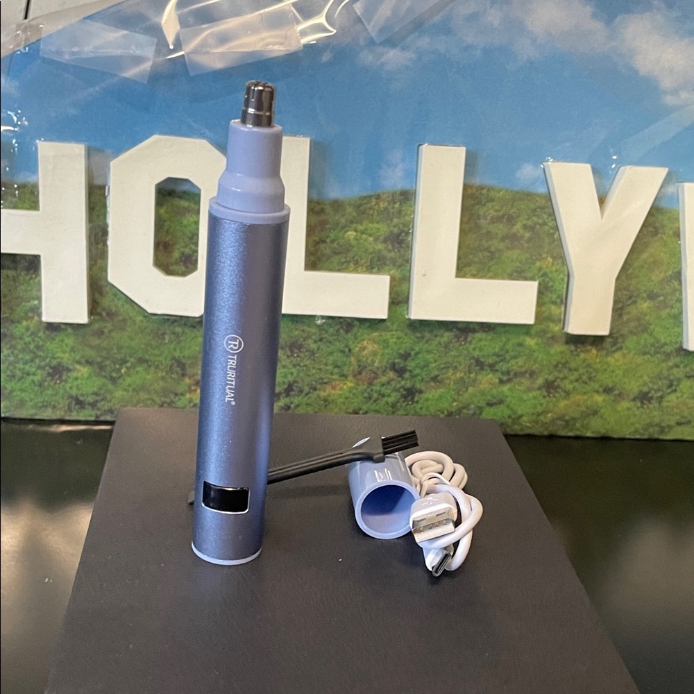 Rechargeable Nose & Facial Hair Trimmer - Lavender